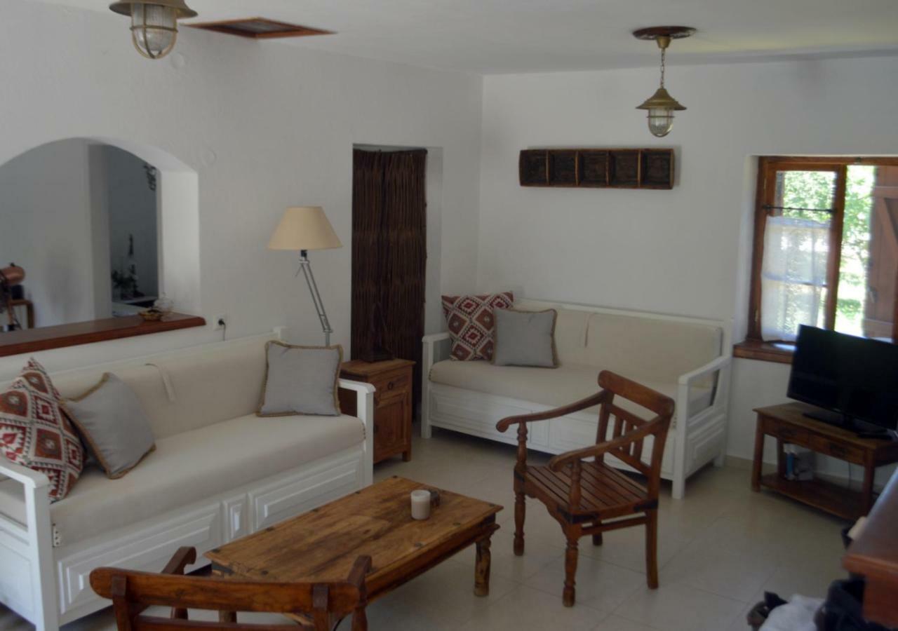 Santa Cruz Country Cottage Kallithea  외부 사진