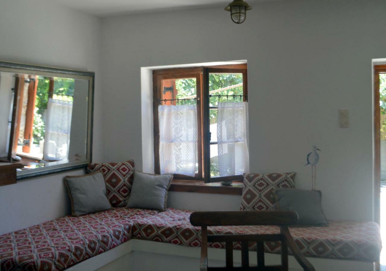 Santa Cruz Country Cottage Kallithea  외부 사진
